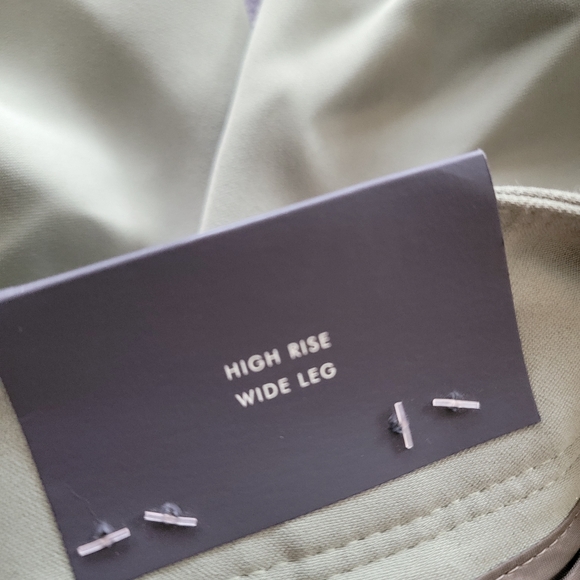 Banana Republic Washable Stretch High Rise Wide Leg Performance Utility Pants 4R - Picture 5 of 8